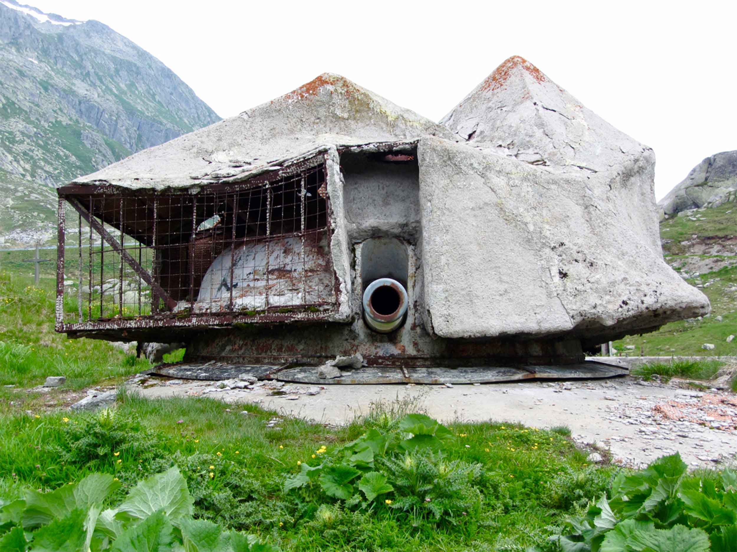 Réduit National - The Historical Swiss Army Bunker Tour by Erwin Tours of Switzerland